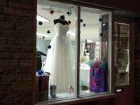 Glastonbury Weddings (Wedding Dresses and Bridal Wear) 1059583 Image 4